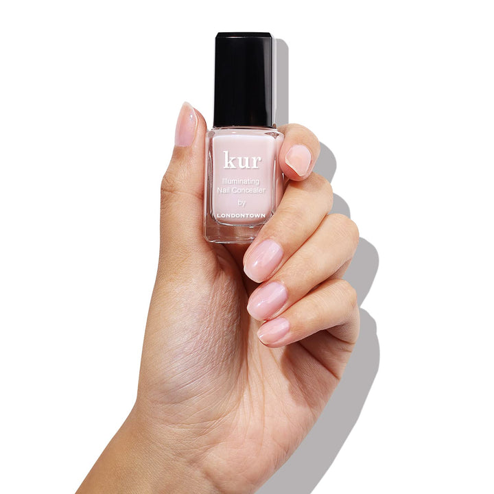 LONDONTOWN kur Illuminating Nail Concealer