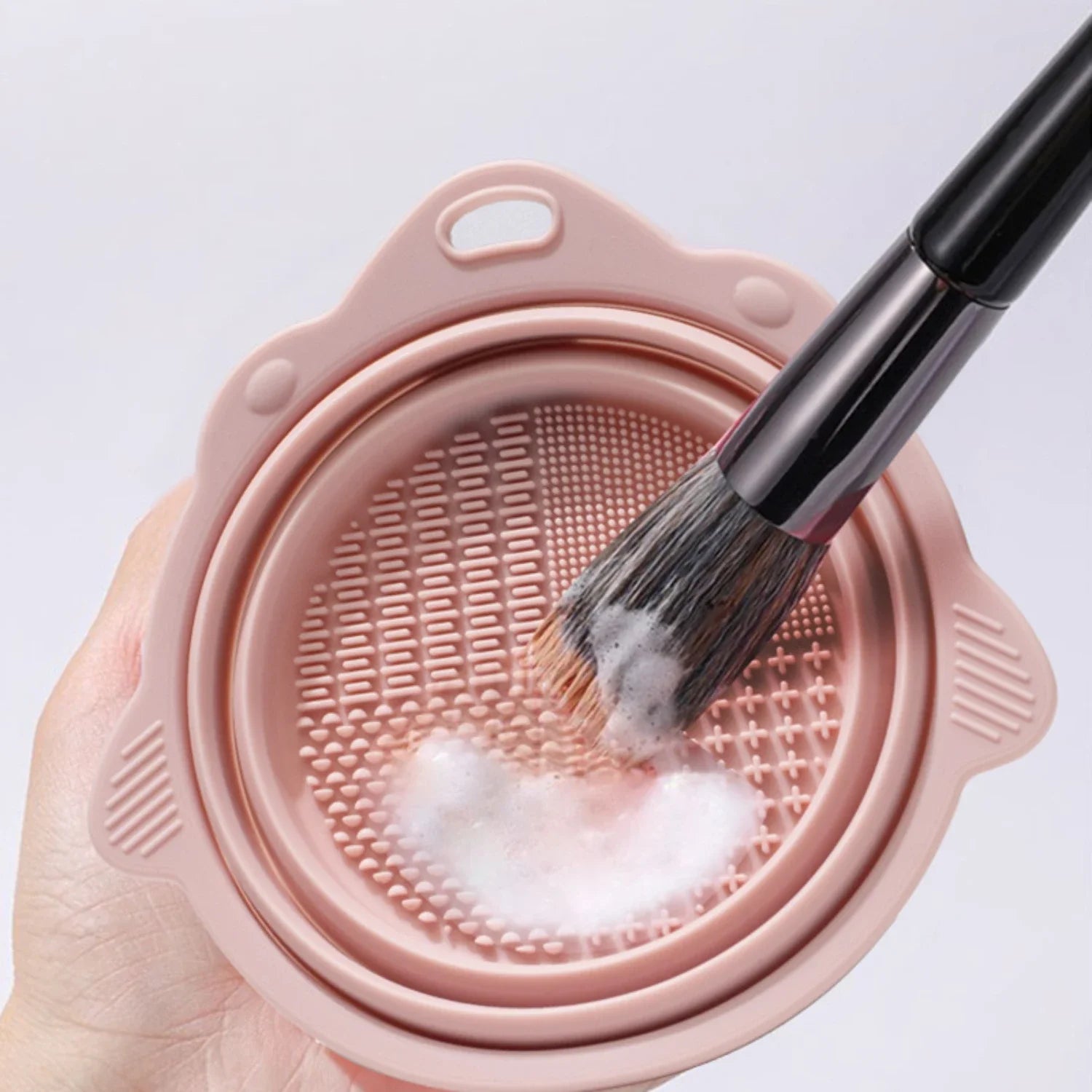 Silicone Makeup Tool Cleaning Bowl - Portable Folding Design